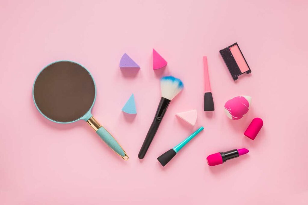 mirror with different cosmetics table